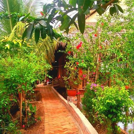 Hong Thai River Side Homestay Ben Tre Екстер'єр фото